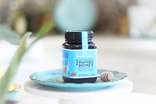 Wedderspoon Raw Premium Manuka Honey, Unpasteurized, Non-GMO Superfood, 17.6 oz